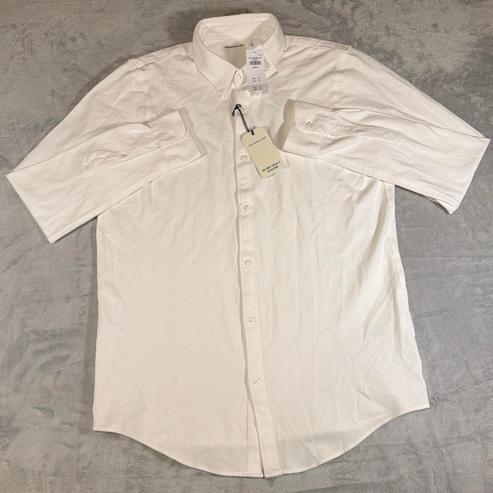 NWT Abercrombie & Fitch Performance Button-Up Shirt | White | Large